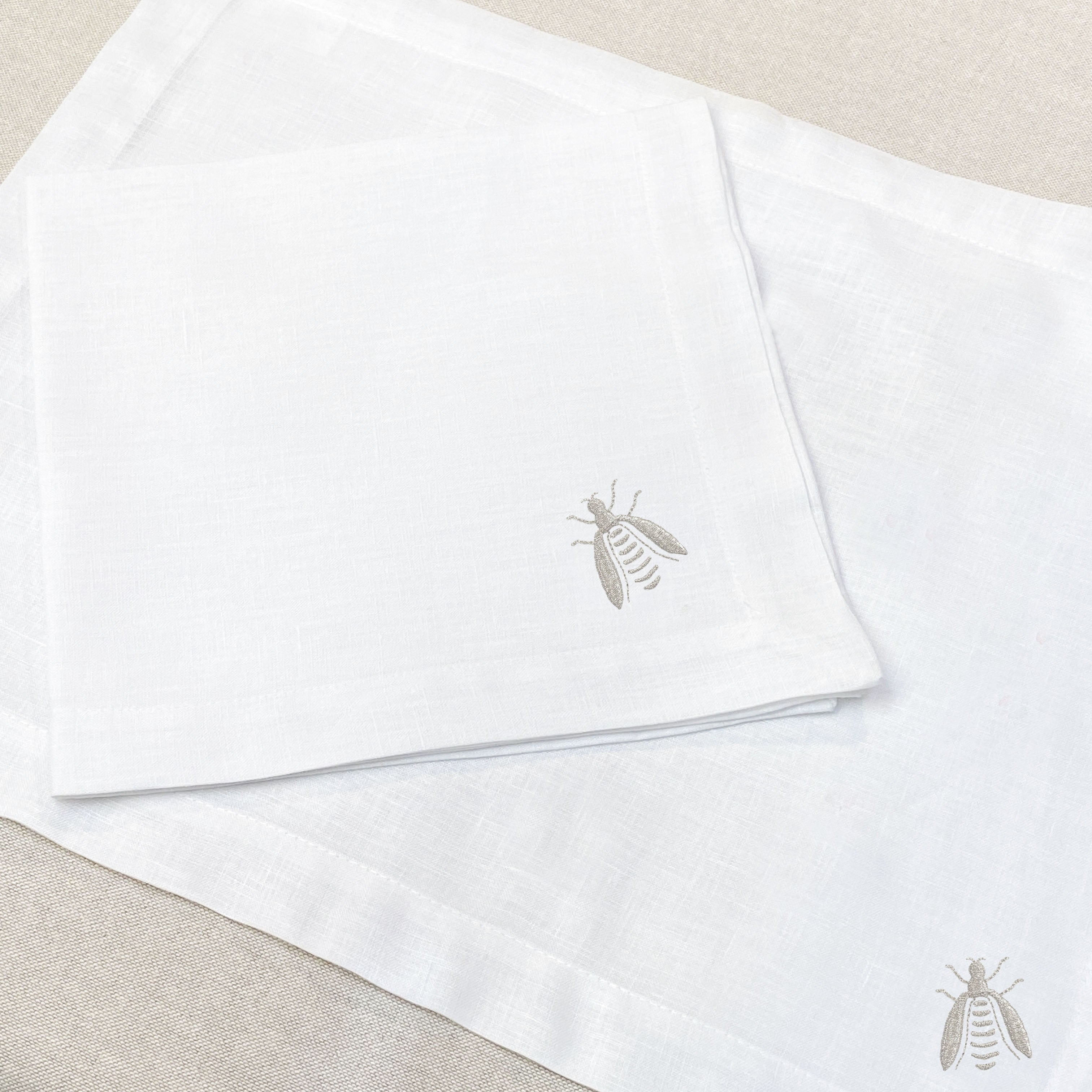individual y servilleta de lino bordado abeja - Barioles Casa