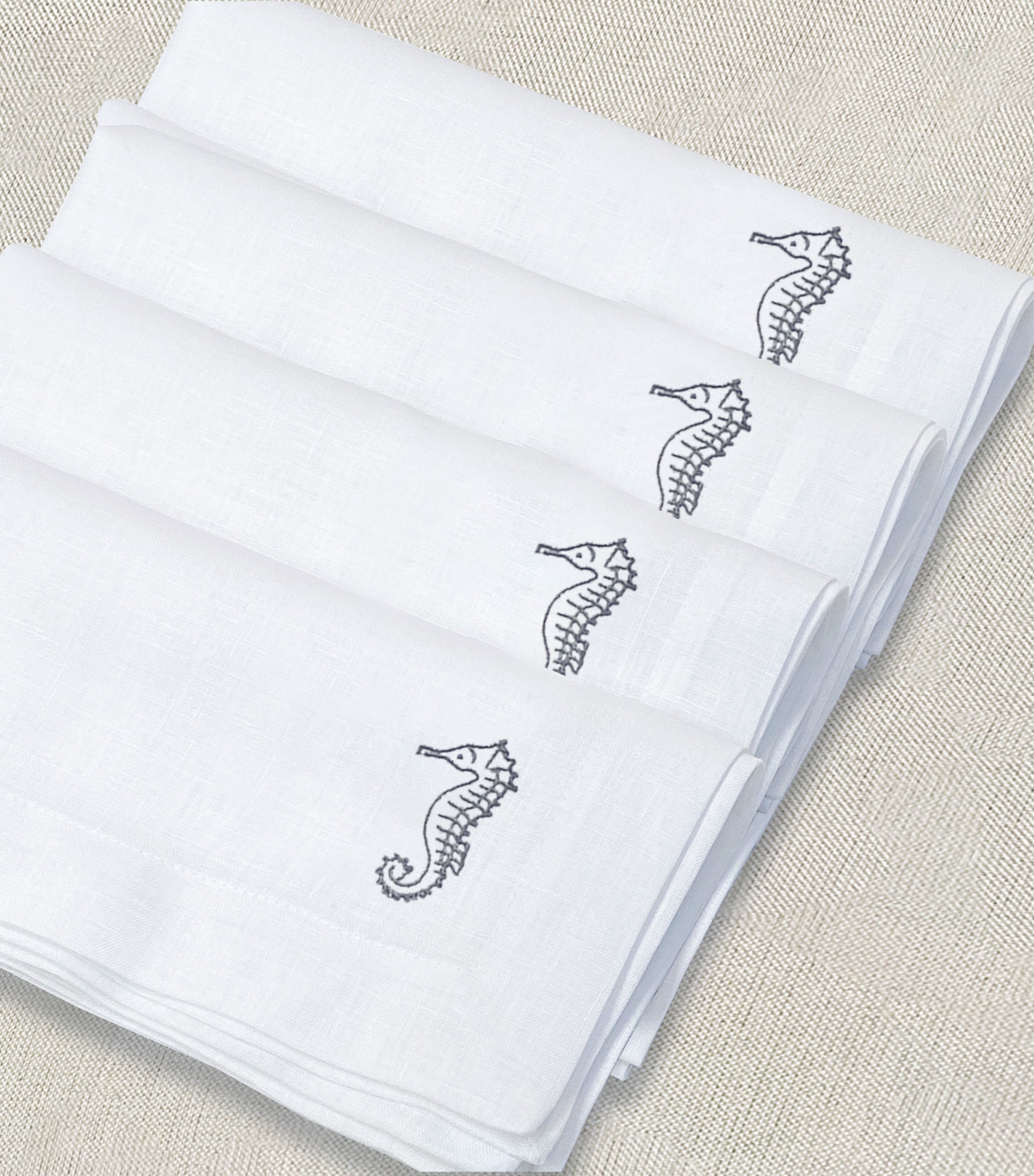 servilleta de lino bordado caballito de mar - Barioles Casa