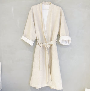 bata de lino con toalla tipo spa - Barioles Casa