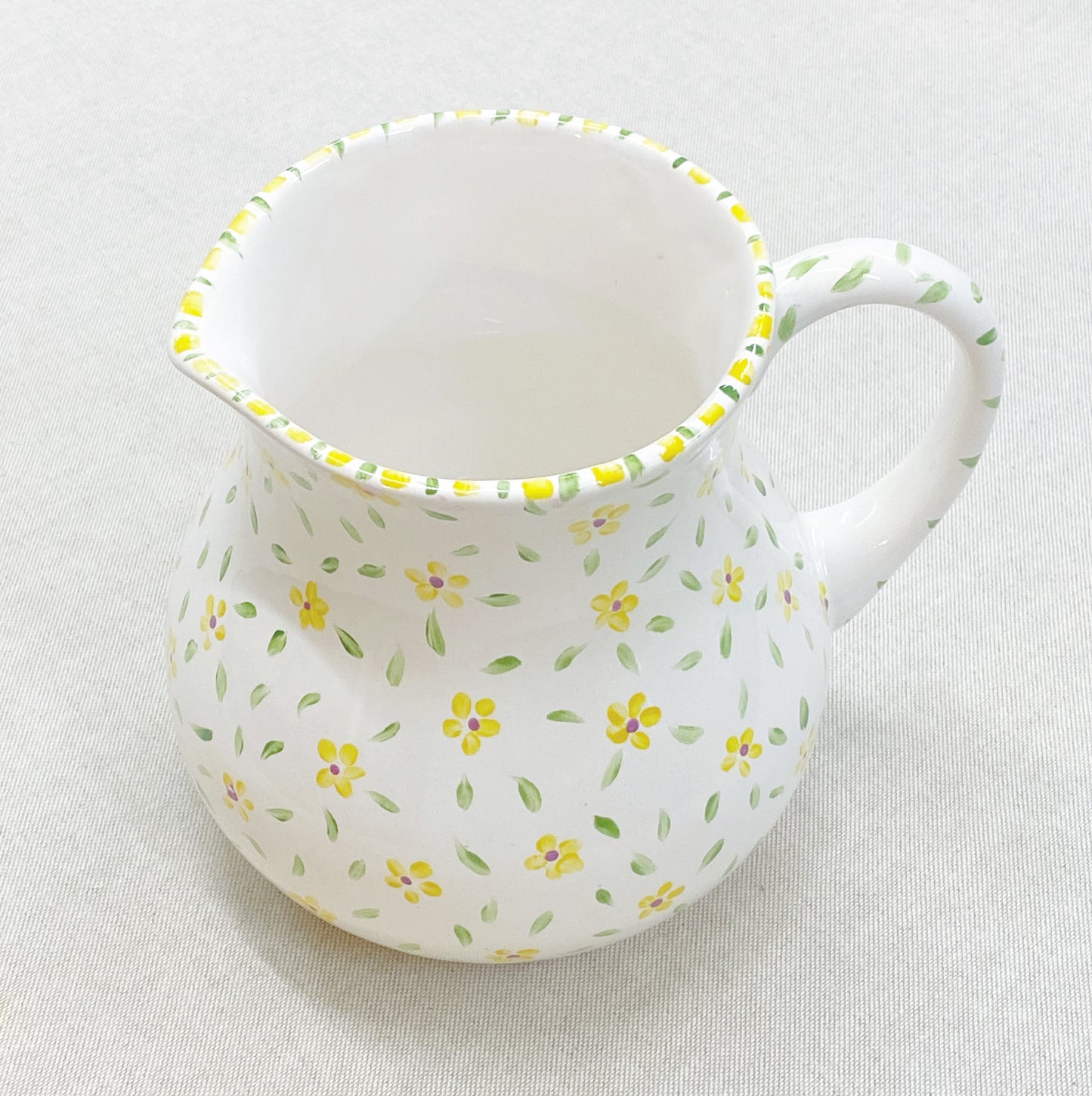 jarra chica de ceramica pintada · flores