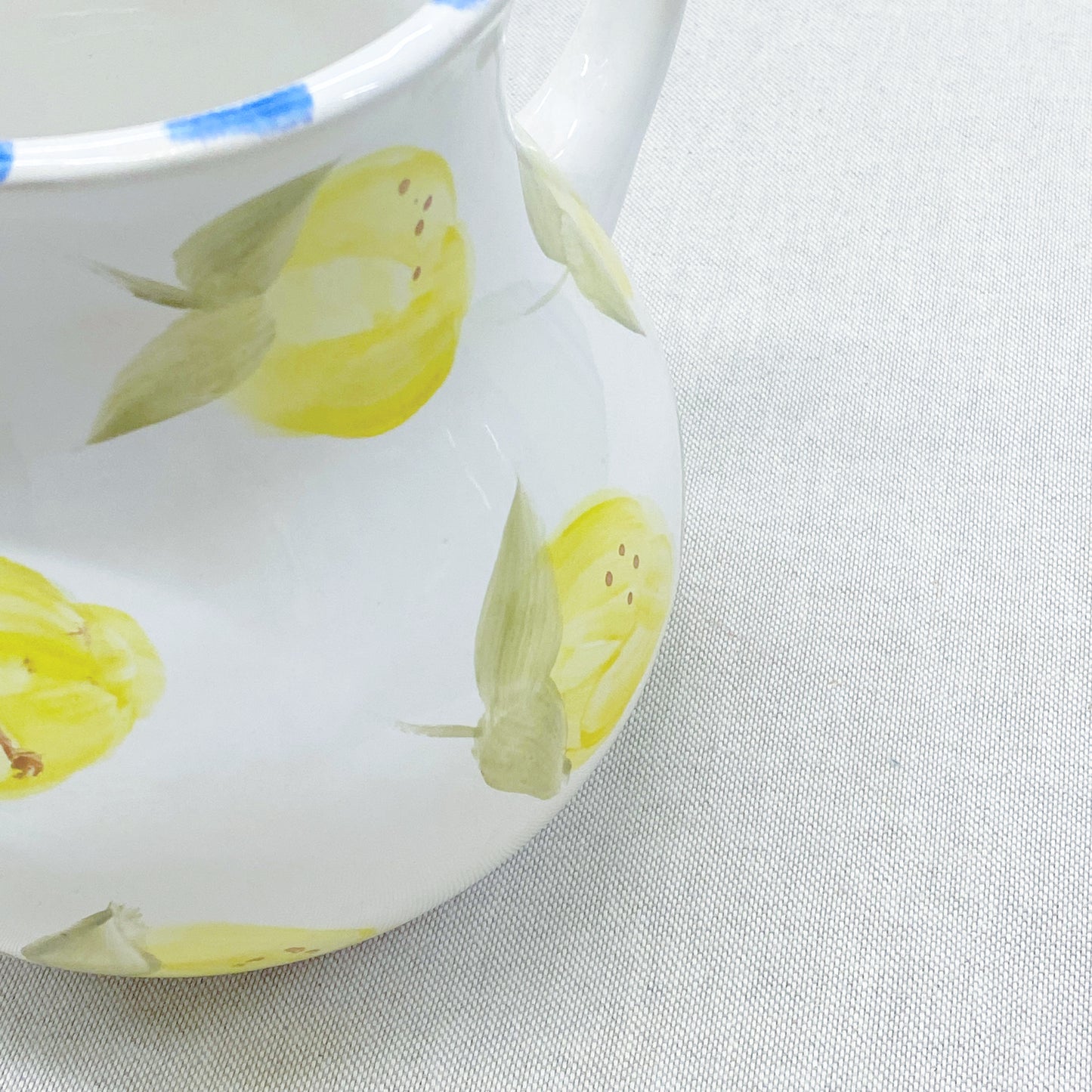 jarra chica de ceramica pintada · limones