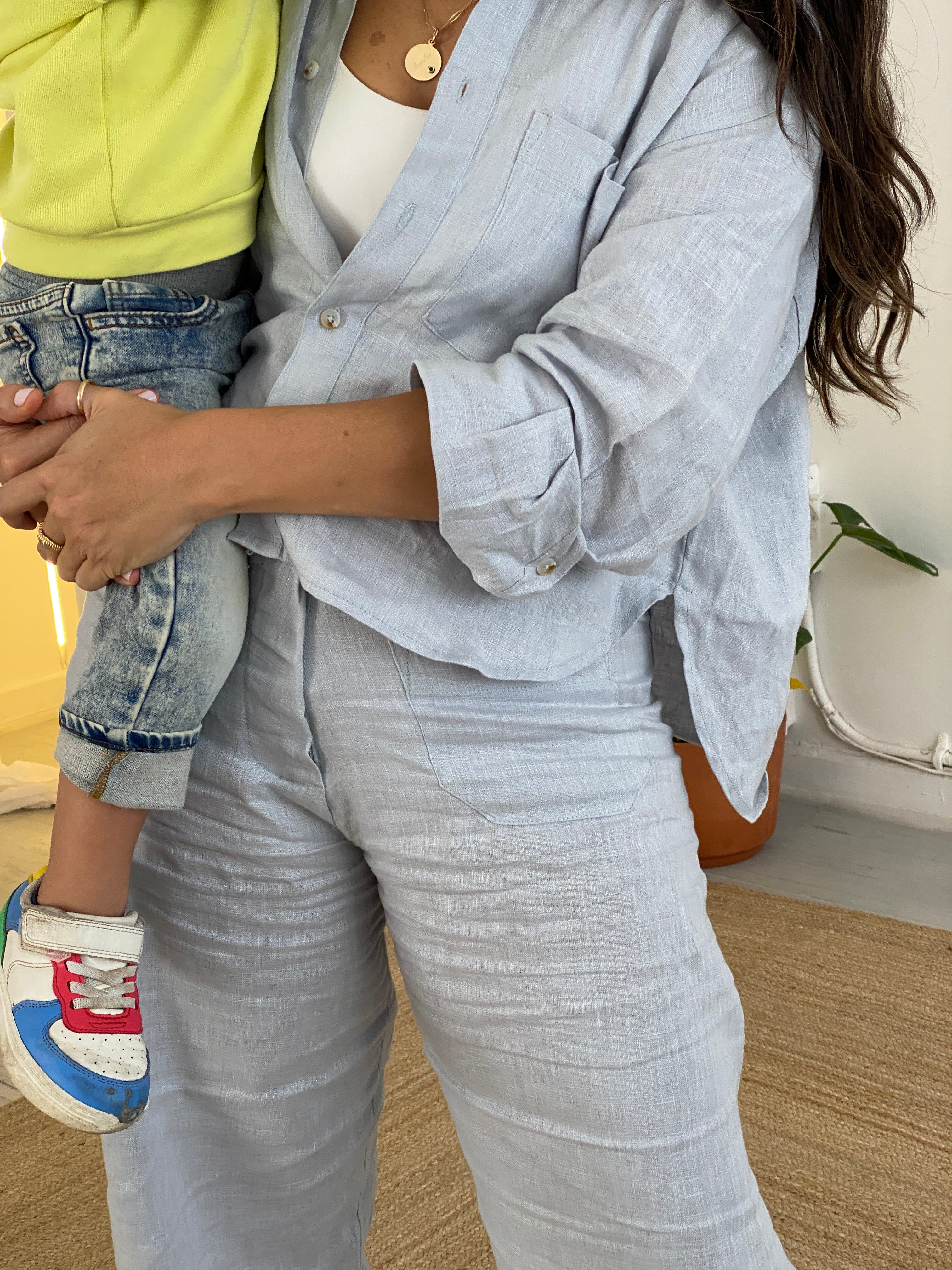 camisa corta de lino