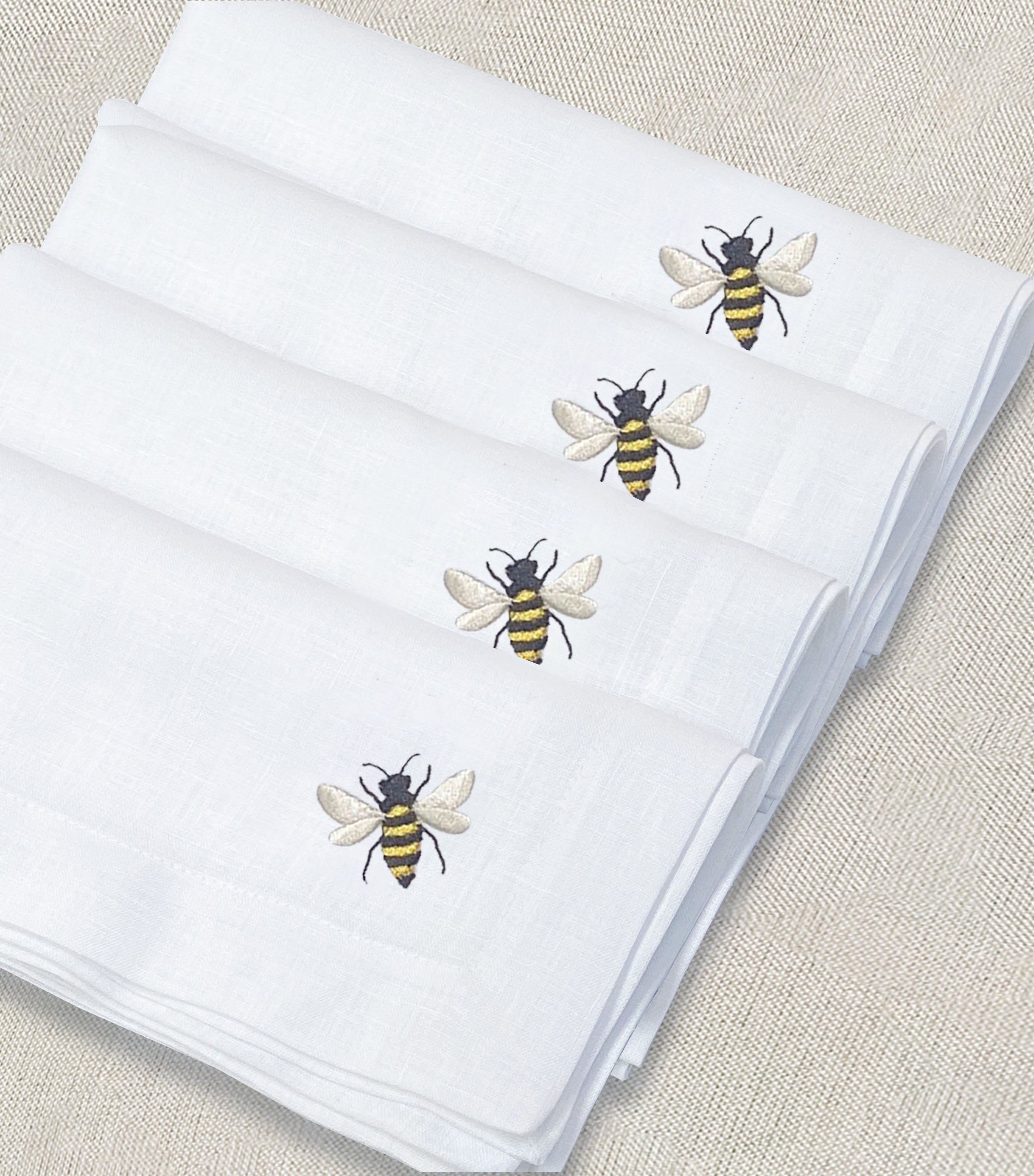 servilleta de lino bordado bumble bee