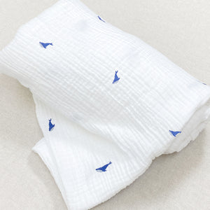 muselina bordada tiny whales - Barioles Casa